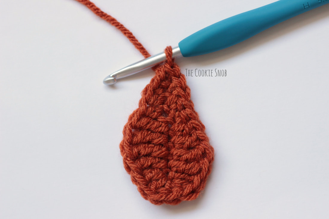 Fall Leaf Garland Free Crochet Pattern