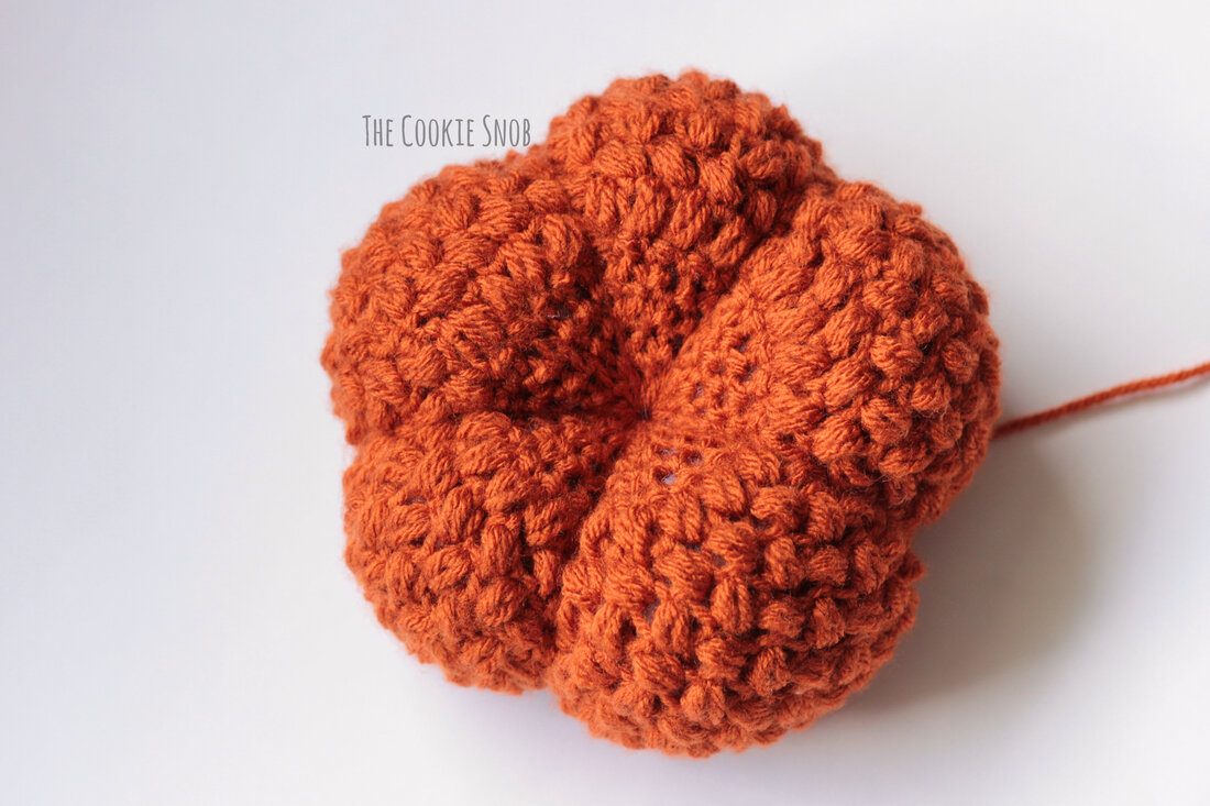 Bean Stitch Pumpkin Free Crochet Pattern