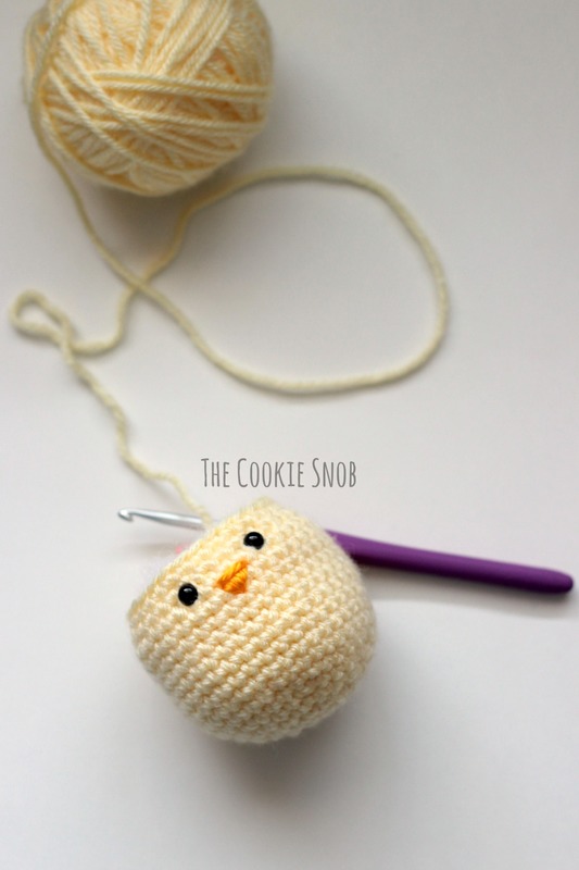 Eggster Chick Free Crochet Pattern