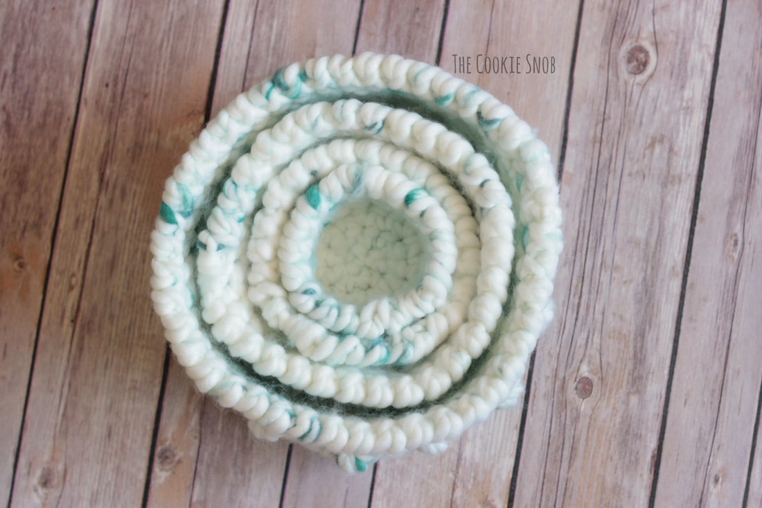 Agate Beach Baskets: Free Crochet Patterns