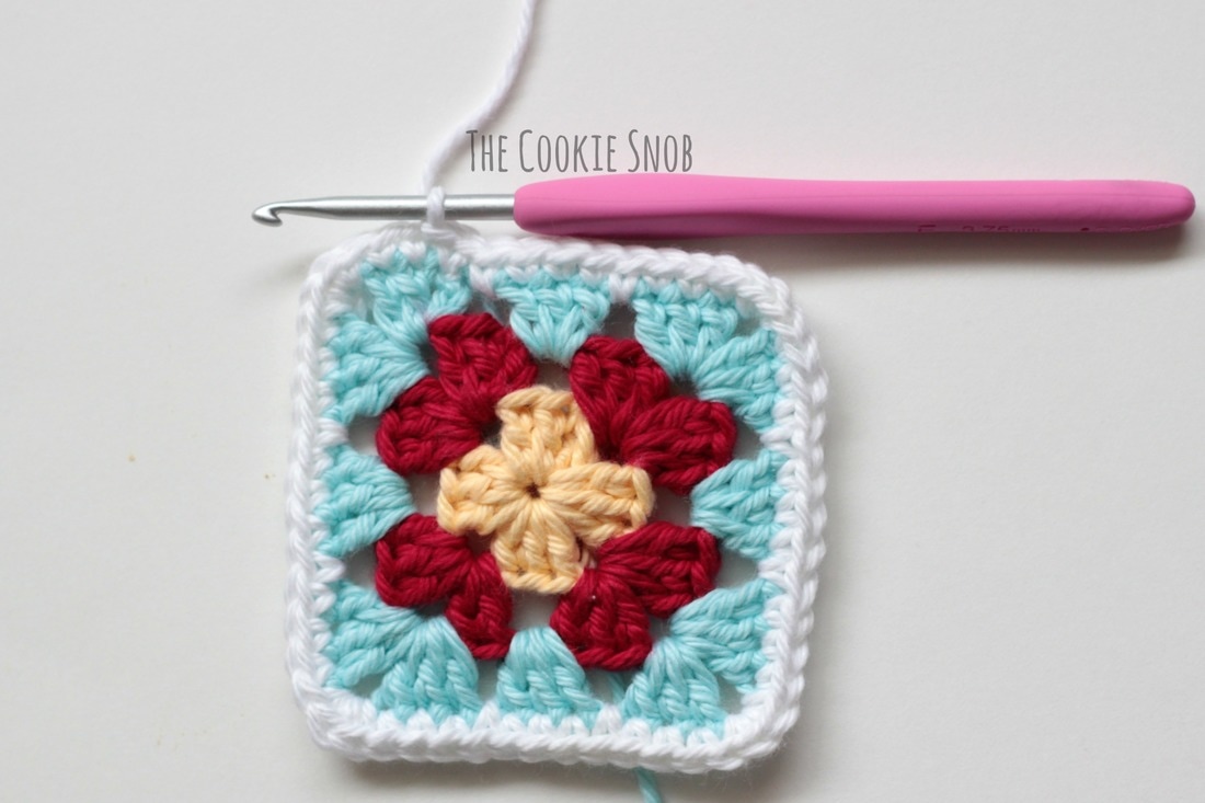 Hip To Be Square Tie Free Crochet Pattern